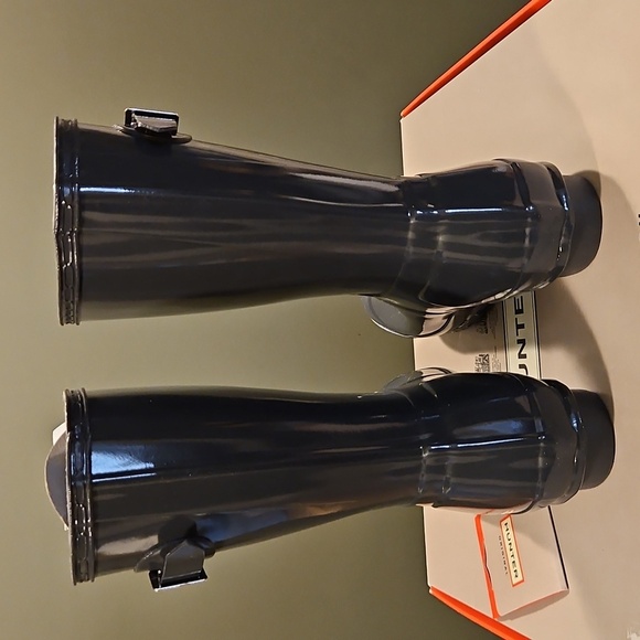 Hunter Black Rain Boots - Picture 4 of 6